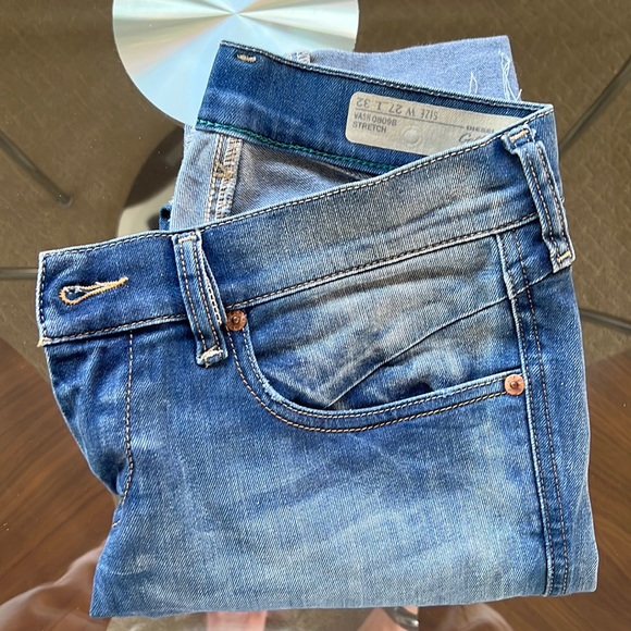 Jeans - Picture 1 of 1